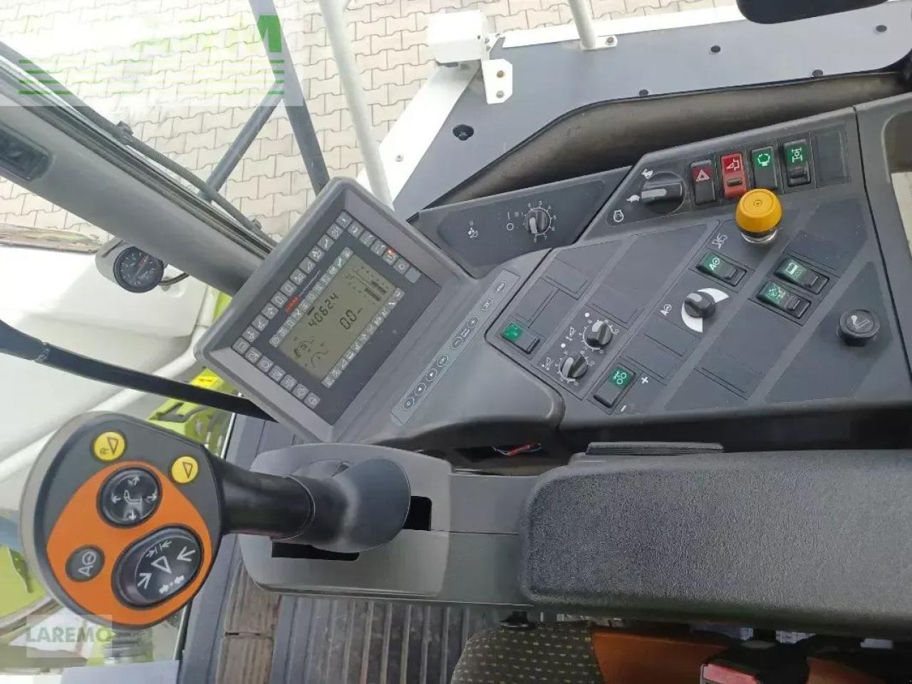 Silažni kombajn CLAAS jaguar 850 speedstar - 4-trac: slika Silažni kombajn CLAAS jaguar 850 speedstar - 4-trac