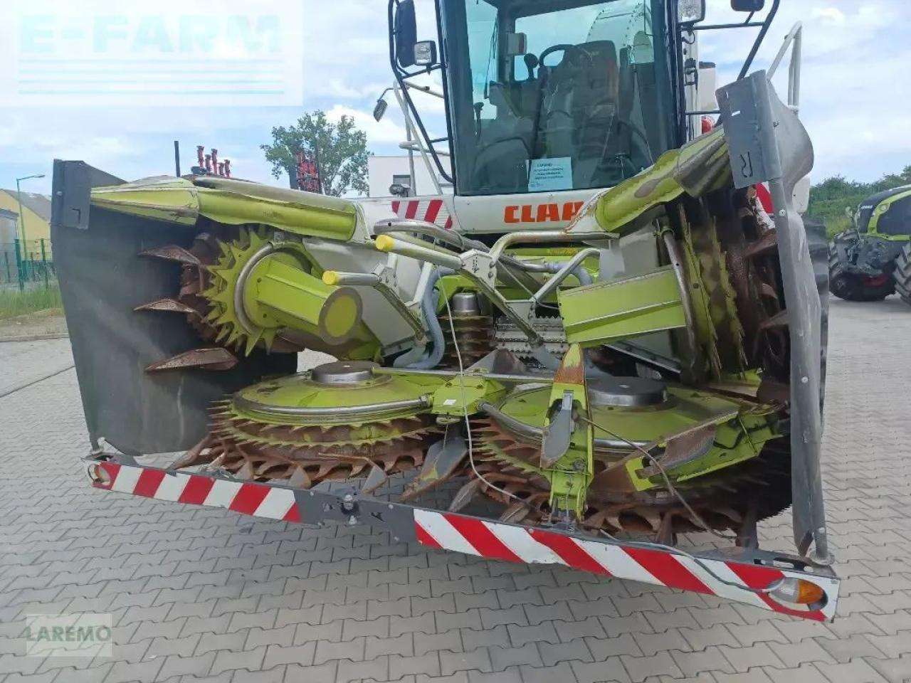 Silažni kombajn CLAAS jaguar 850 speedstar - 4-trac: slika Silažni kombajn CLAAS jaguar 850 speedstar - 4-trac