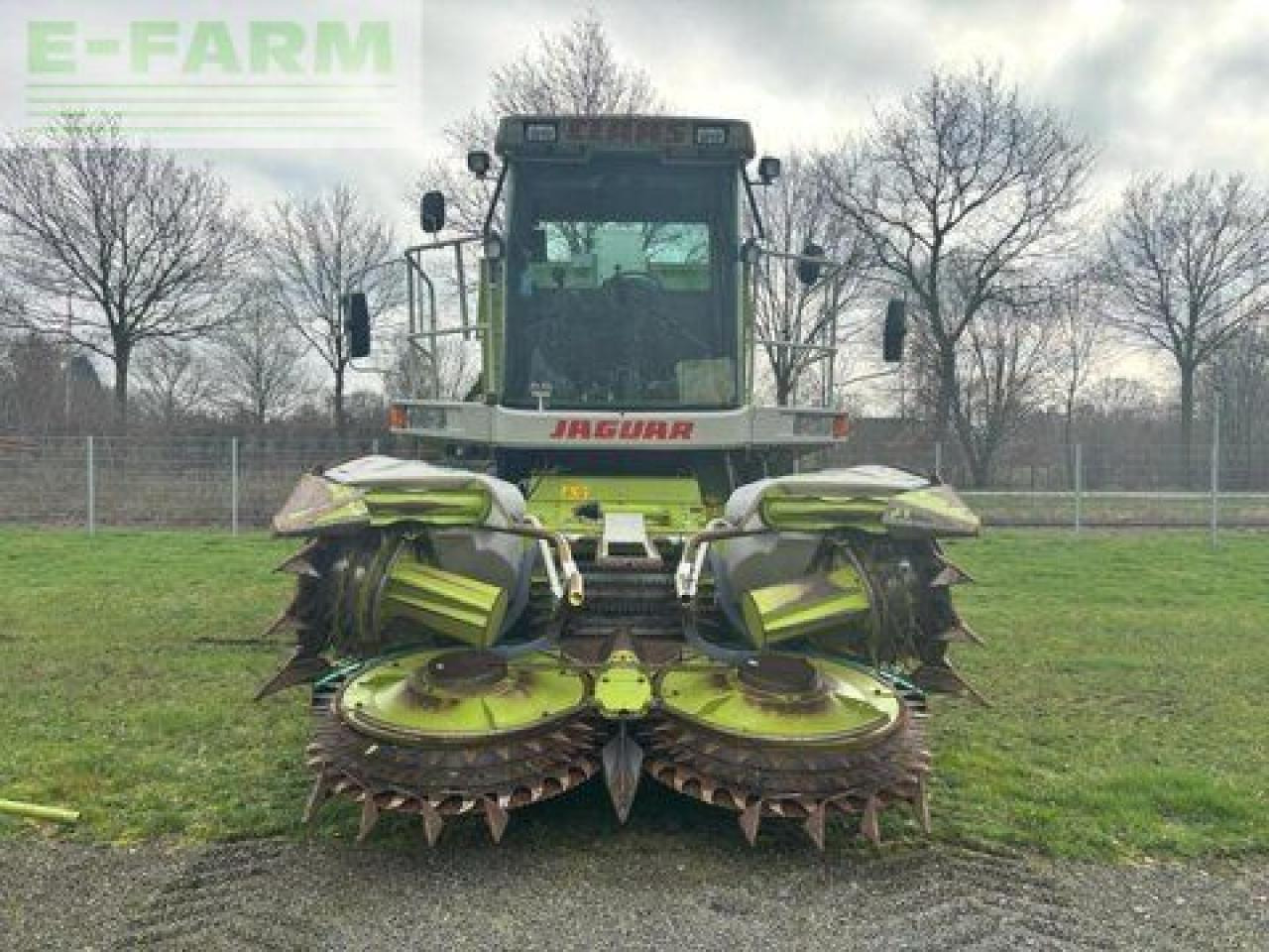 CLAAS jaguar 880 field shuttle, orbis 450 ts, raupe - Silažni kombajn: slika CLAAS jaguar 880 field shuttle, orbis 450 ts, raupe - Silažni kombajn CLAAS jaguar 880 field shuttle, orbis 450 ts, raupe - Silažni kombajn: slika CLAAS jaguar 880 field shuttle, orbis 450 ts, raupe - Silažni kombajn
