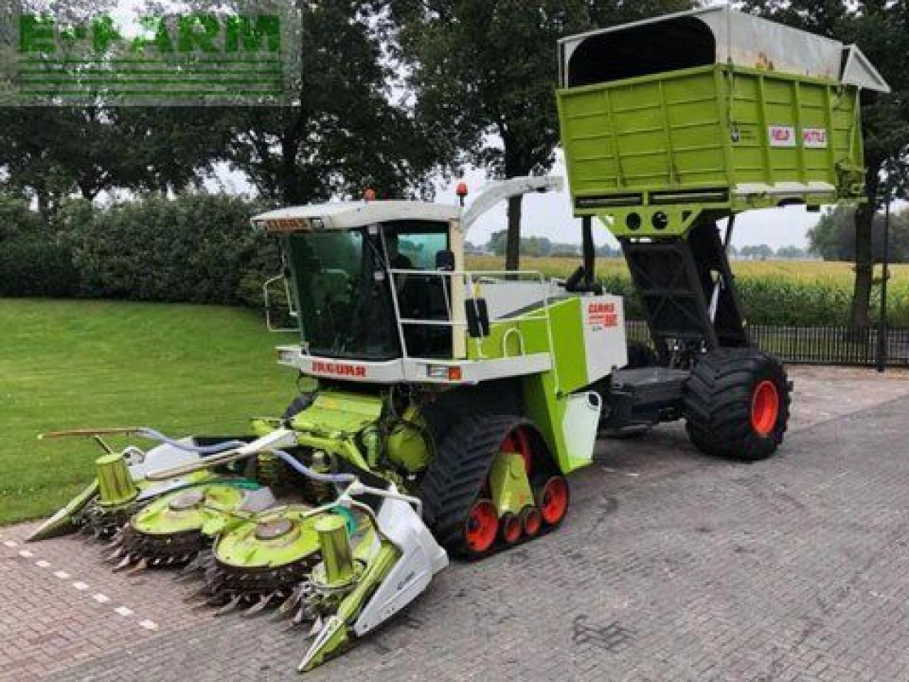 CLAAS jaguar 880 field shuttle, orbis 450 ts, raupe - Silažni kombajn: slika CLAAS jaguar 880 field shuttle, orbis 450 ts, raupe - Silažni kombajn CLAAS jaguar 880 field shuttle, orbis 450 ts, raupe - Silažni kombajn: slika CLAAS jaguar 880 field shuttle, orbis 450 ts, raupe - Silažni kombajn