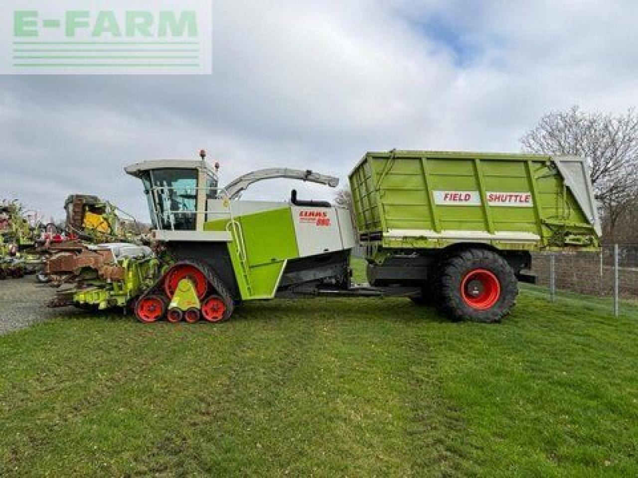 CLAAS jaguar 880 field shuttle, orbis 450 ts, raupe - Silažni kombajn: slika CLAAS jaguar 880 field shuttle, orbis 450 ts, raupe - Silažni kombajn CLAAS jaguar 880 field shuttle, orbis 450 ts, raupe - Silažni kombajn: slika CLAAS jaguar 880 field shuttle, orbis 450 ts, raupe - Silažni kombajn