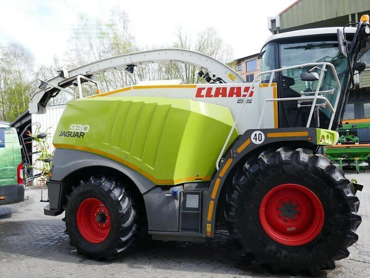 CLAAS jaguar 930 - Silažni kombajn: slika CLAAS jaguar 930 - Silažni kombajn CLAAS jaguar 930 - Silažni kombajn: slika CLAAS jaguar 930 - Silažni kombajn