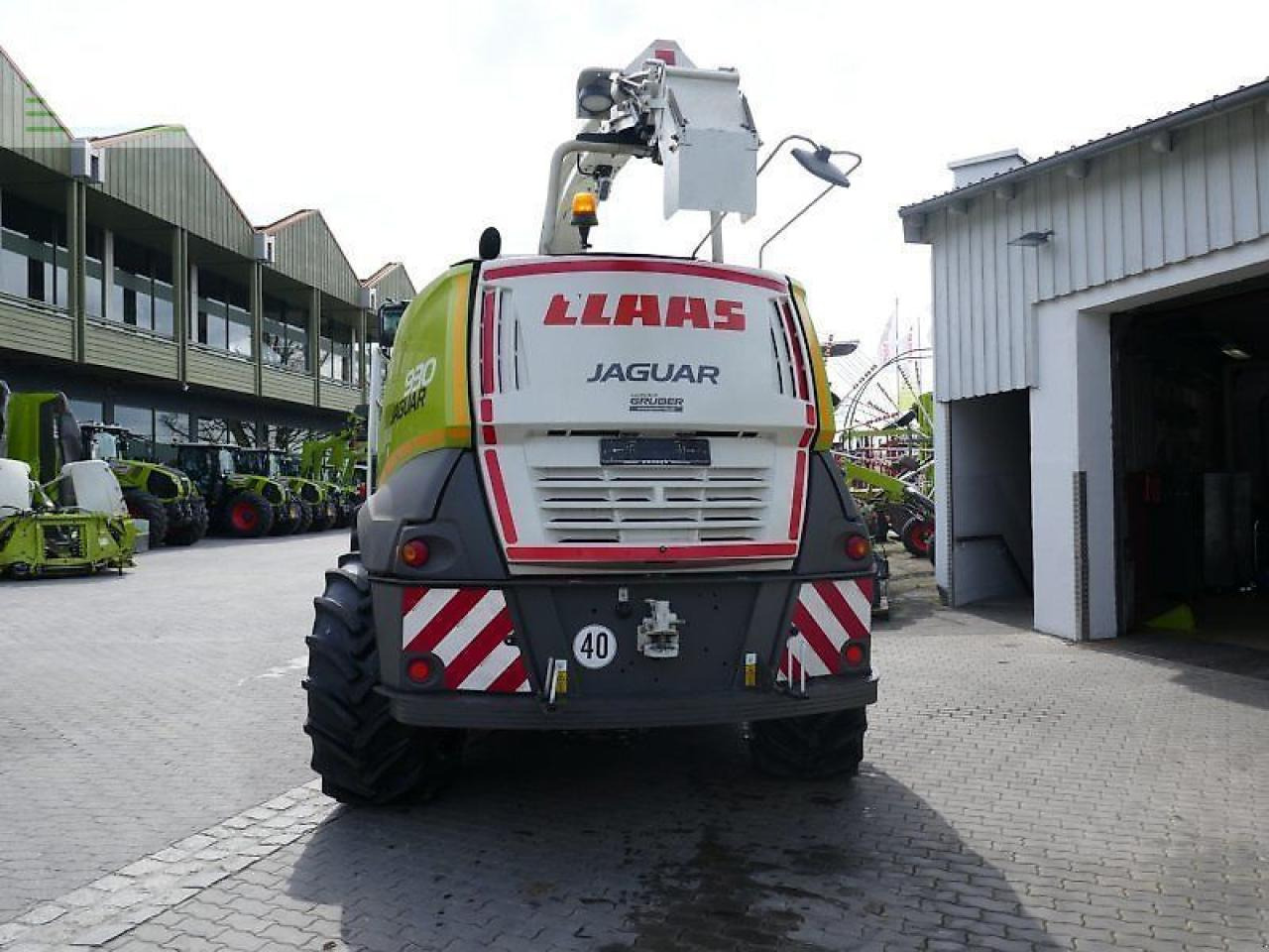 CLAAS jaguar 930 - Silažni kombajn: slika CLAAS jaguar 930 - Silažni kombajn CLAAS jaguar 930 - Silažni kombajn: slika CLAAS jaguar 930 - Silažni kombajn