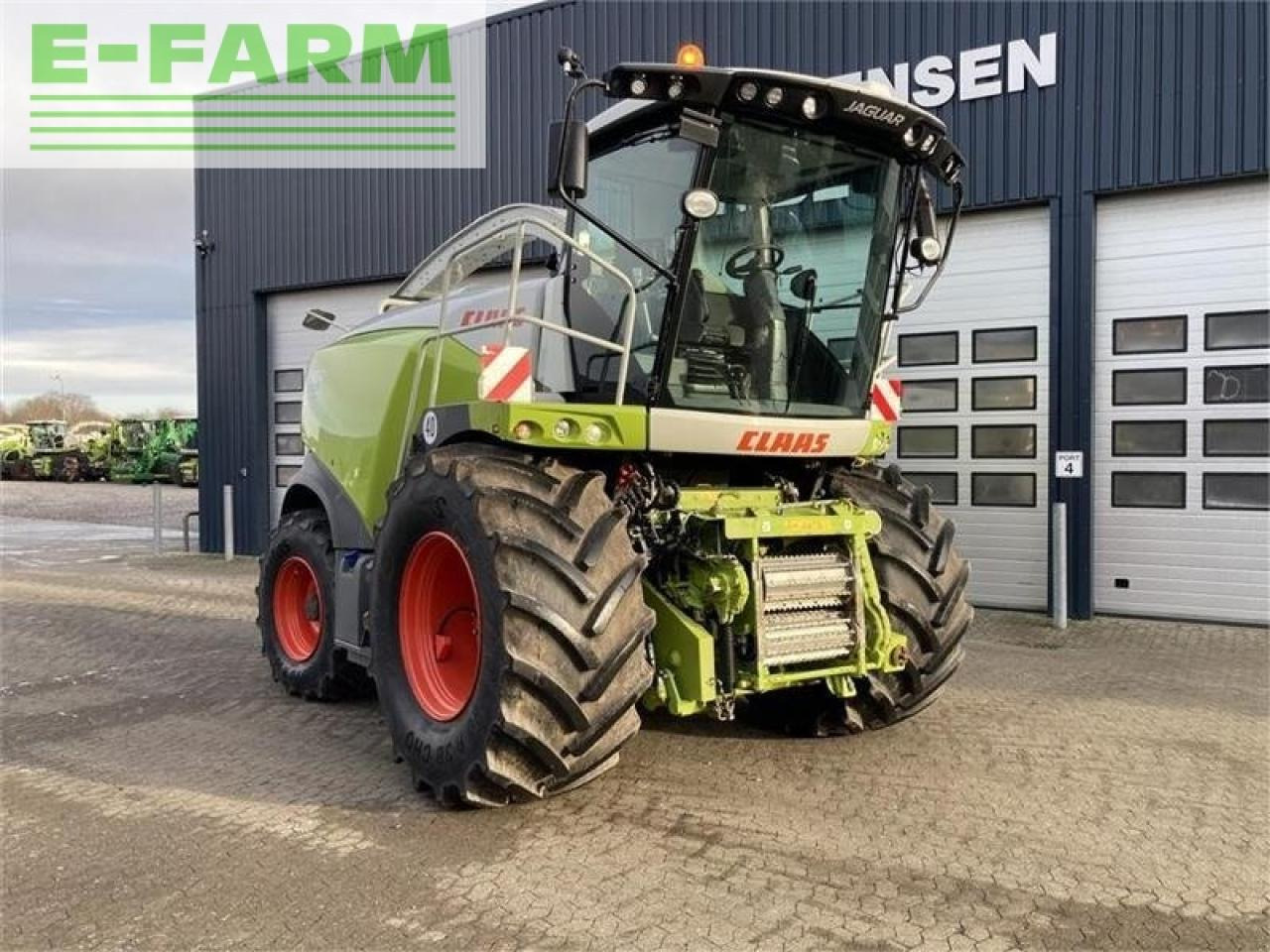 CLAAS jaguar 950. 502 model - Priključak za silažni kombajn: slika CLAAS jaguar 950. 502 model - Priključak za silažni kombajn CLAAS jaguar 950. 502 model - Priključak za silažni kombajn: slika CLAAS jaguar 950. 502 model - Priključak za silažni kombajn
