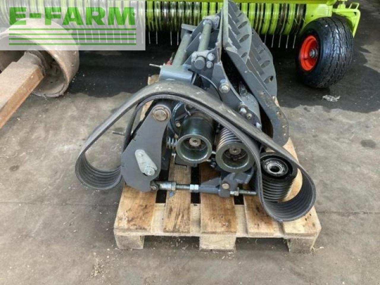 CLAAS jaguar 950 - Priključak za silažni kombajn: slika CLAAS jaguar 950 - Priključak za silažni kombajn CLAAS jaguar 950 - Priključak za silažni kombajn: slika CLAAS jaguar 950 - Priključak za silažni kombajn