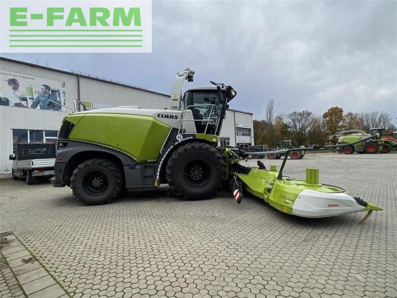 CLAAS jaguar 970 - Silažni kombajn: slika CLAAS jaguar 970 - Silažni kombajn CLAAS jaguar 970 - Silažni kombajn: slika CLAAS jaguar 970 - Silažni kombajn