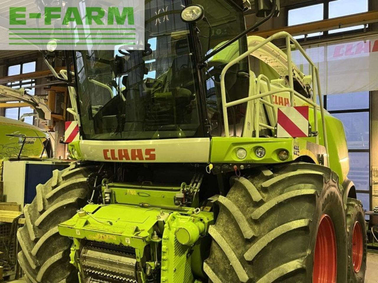 CLAAS jaguar 980 - Silažni kombajn: slika CLAAS jaguar 980 - Silažni kombajn CLAAS jaguar 980 - Silažni kombajn: slika CLAAS jaguar 980 - Silažni kombajn
