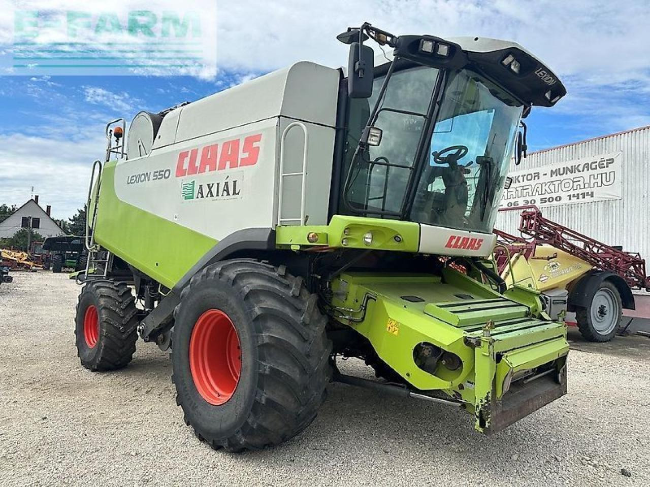 CLAAS lexion 550 - Kombajn za žetvu: slika CLAAS lexion 550 - Kombajn za žetvu CLAAS lexion 550 - Kombajn za žetvu: slika CLAAS lexion 550 - Kombajn za žetvu