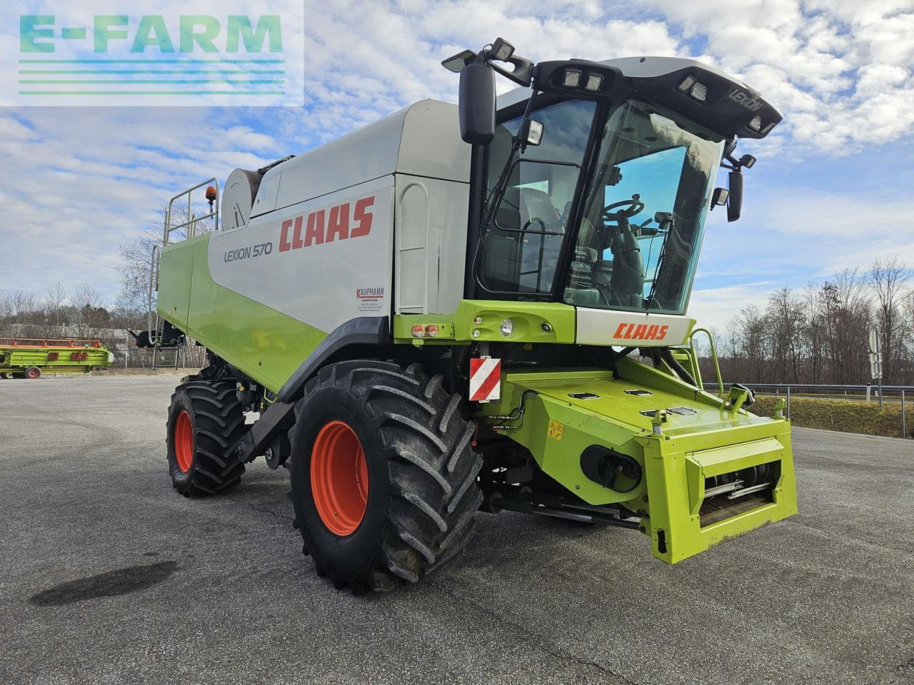 CLAAS lexion 570 - Kombajn za žetvu: slika CLAAS lexion 570 - Kombajn za žetvu CLAAS lexion 570 - Kombajn za žetvu: slika CLAAS lexion 570 - Kombajn za žetvu