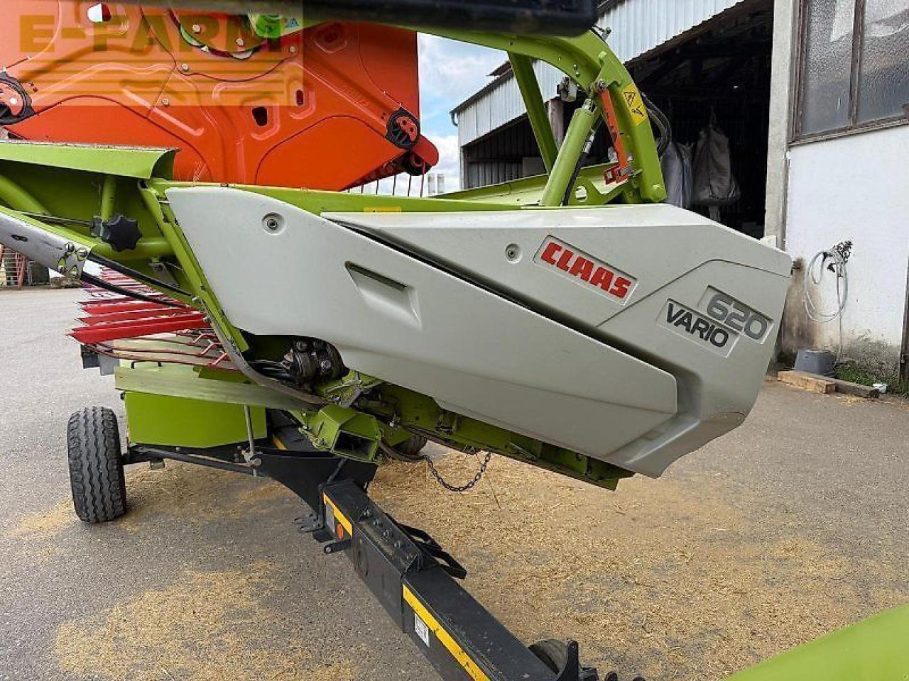 CLAAS lexion 620 - Kombajn za žetvu: slika CLAAS lexion 620 - Kombajn za žetvu CLAAS lexion 620 - Kombajn za žetvu: slika CLAAS lexion 620 - Kombajn za žetvu