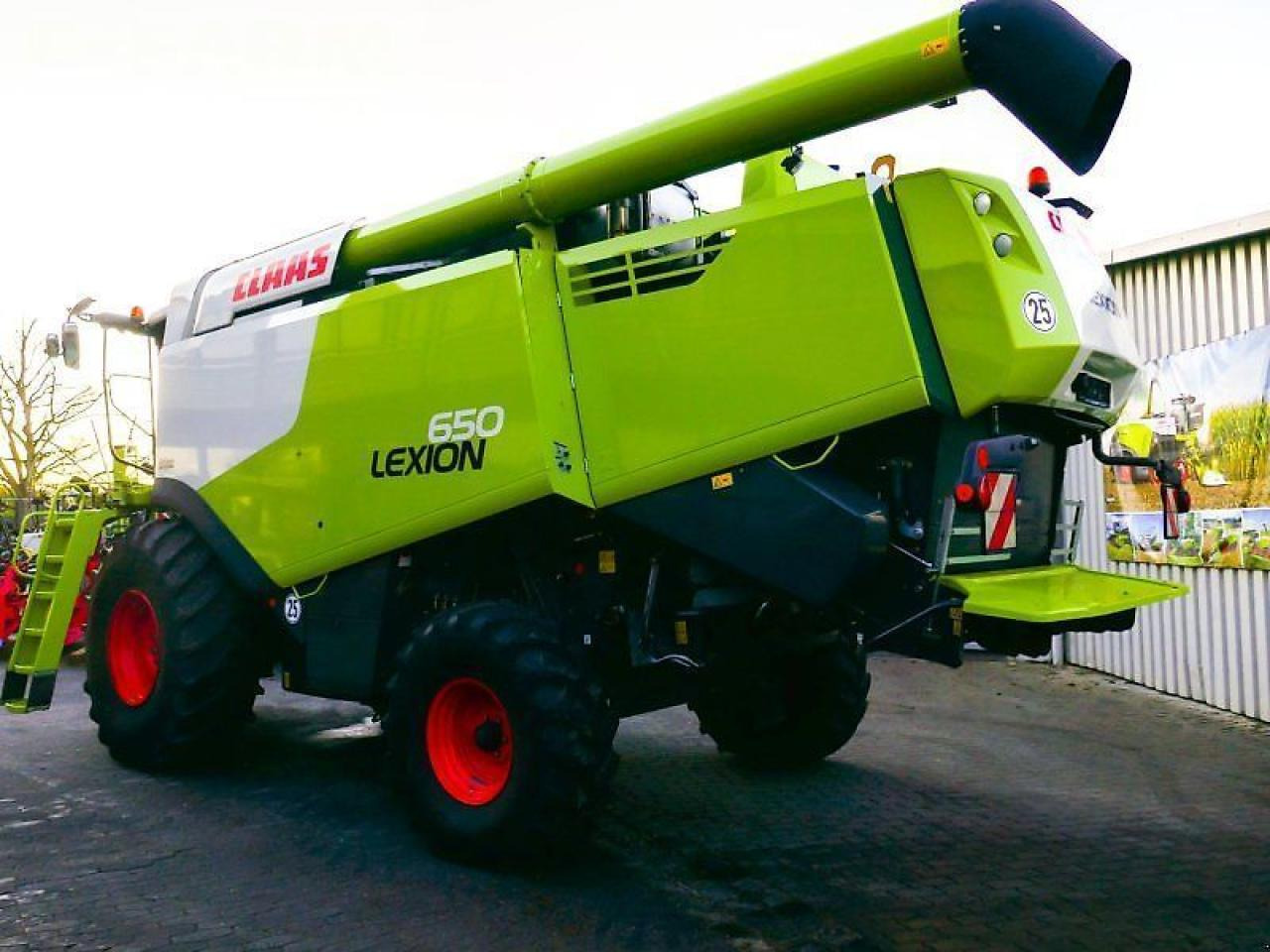 CLAAS lexion 650 - Kombajn za žetvu: slika CLAAS lexion 650 - Kombajn za žetvu CLAAS lexion 650 - Kombajn za žetvu: slika CLAAS lexion 650 - Kombajn za žetvu