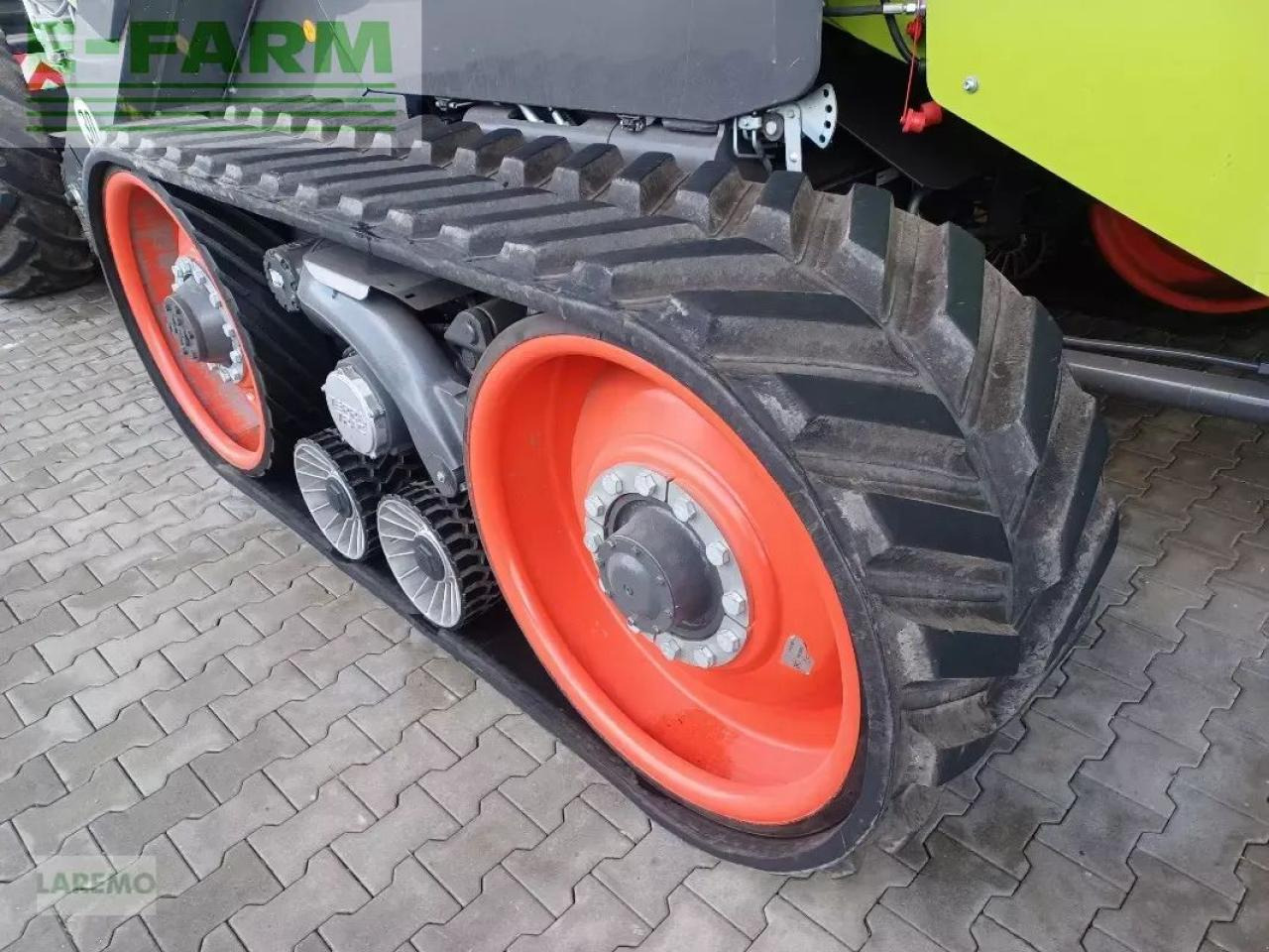 CLAAS lexion 6900 terratrac + vario v 930 - Kombajn za žetvu: slika CLAAS lexion 6900 terratrac + vario v 930 - Kombajn za žetvu CLAAS lexion 6900 terratrac + vario v 930 - Kombajn za žetvu: slika CLAAS lexion 6900 terratrac + vario v 930 - Kombajn za žetvu