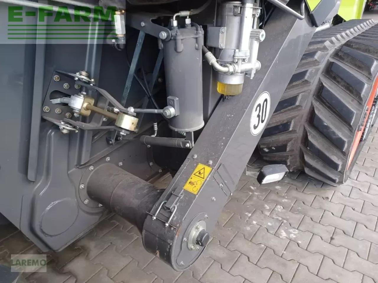 CLAAS lexion 6900 terratrac + vario v 930 - Kombajn za žetvu: slika CLAAS lexion 6900 terratrac + vario v 930 - Kombajn za žetvu CLAAS lexion 6900 terratrac + vario v 930 - Kombajn za žetvu: slika CLAAS lexion 6900 terratrac + vario v 930 - Kombajn za žetvu