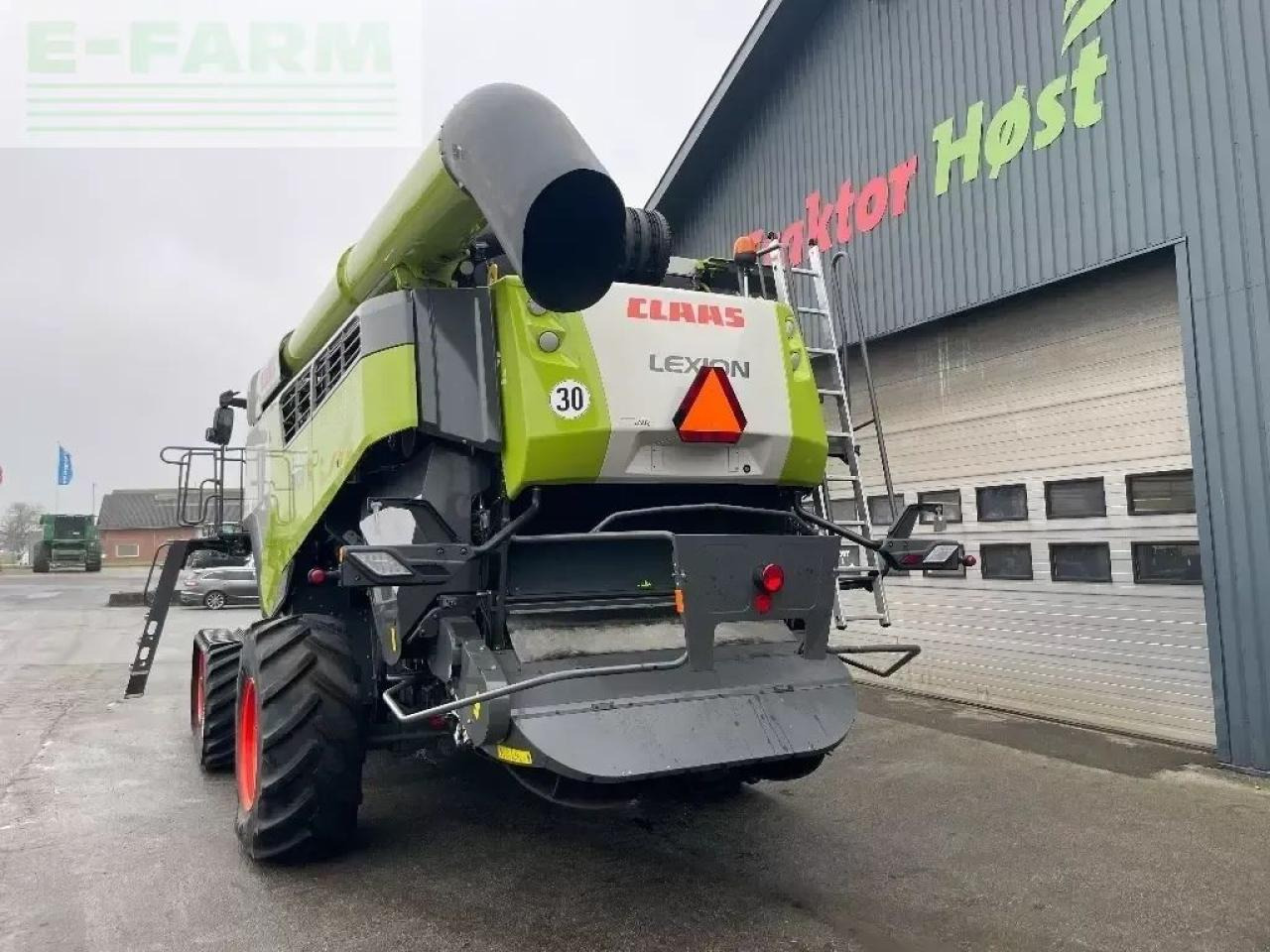 CLAAS lexion 6900 tt - Kombajn za žetvu: slika CLAAS lexion 6900 tt - Kombajn za žetvu CLAAS lexion 6900 tt - Kombajn za žetvu: slika CLAAS lexion 6900 tt - Kombajn za žetvu