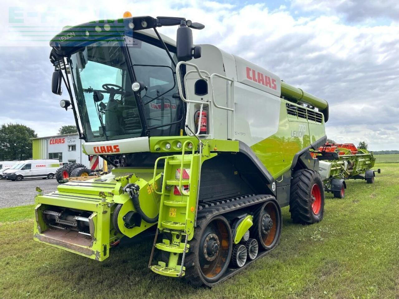 CLAAS lexion 770 tt terra trac, vario 1080, quantimete - Kombajn za žetvu: slika CLAAS lexion 770 tt terra trac, vario 1080, quantimete - Kombajn za žetvu CLAAS lexion 770 tt terra trac, vario 1080, quantimete - Kombajn za žetvu: slika CLAAS lexion 770 tt terra trac, vario 1080, quantimete - Kombajn za žetvu