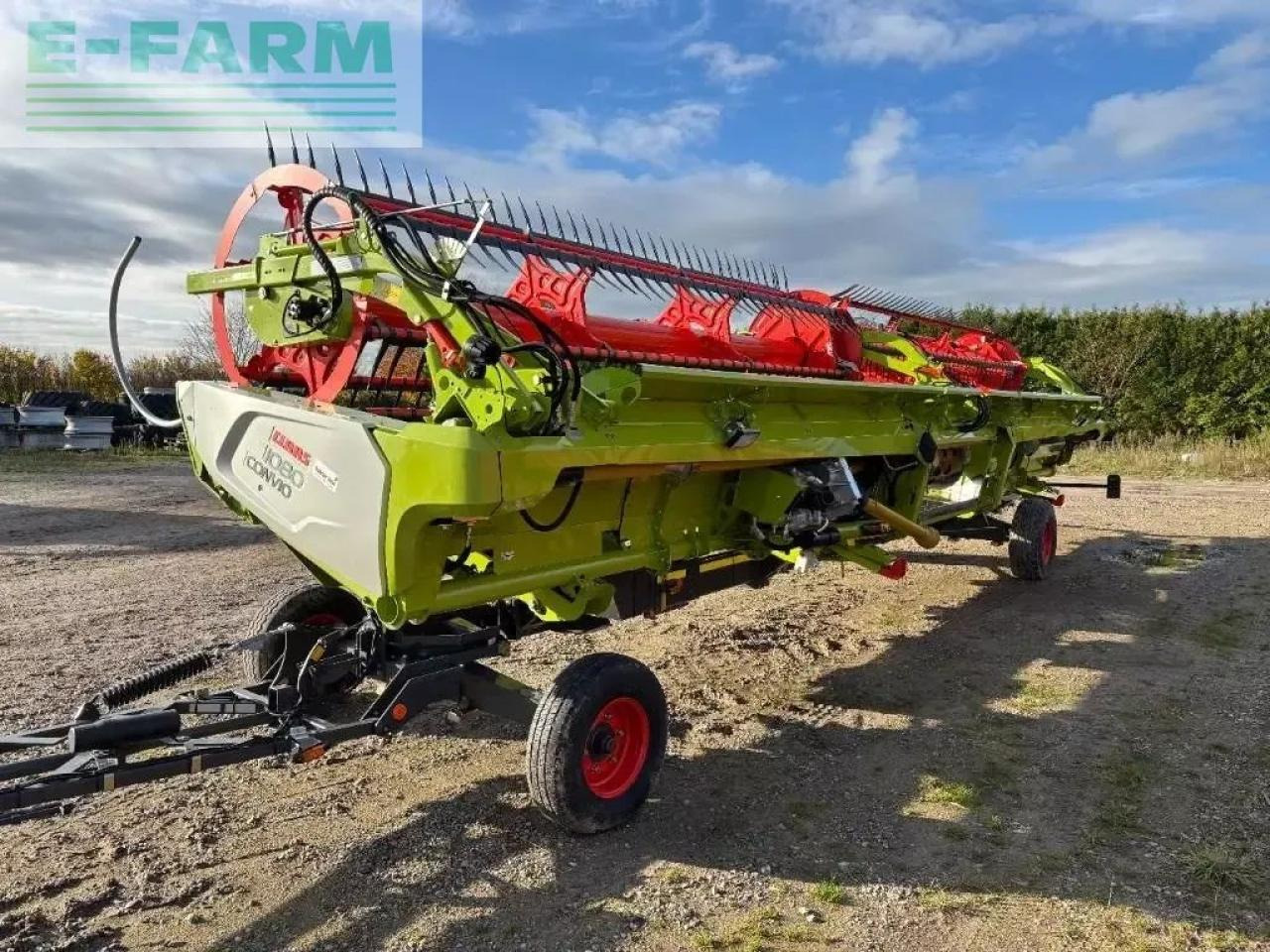 Kombajn za žetvu CLAAS lexion 8800 4wd: slika Kombajn za žetvu CLAAS lexion 8800 4wd Kombajn za žetvu CLAAS lexion 8800 4wd: slika Kombajn za žetvu CLAAS lexion 8800 4wd