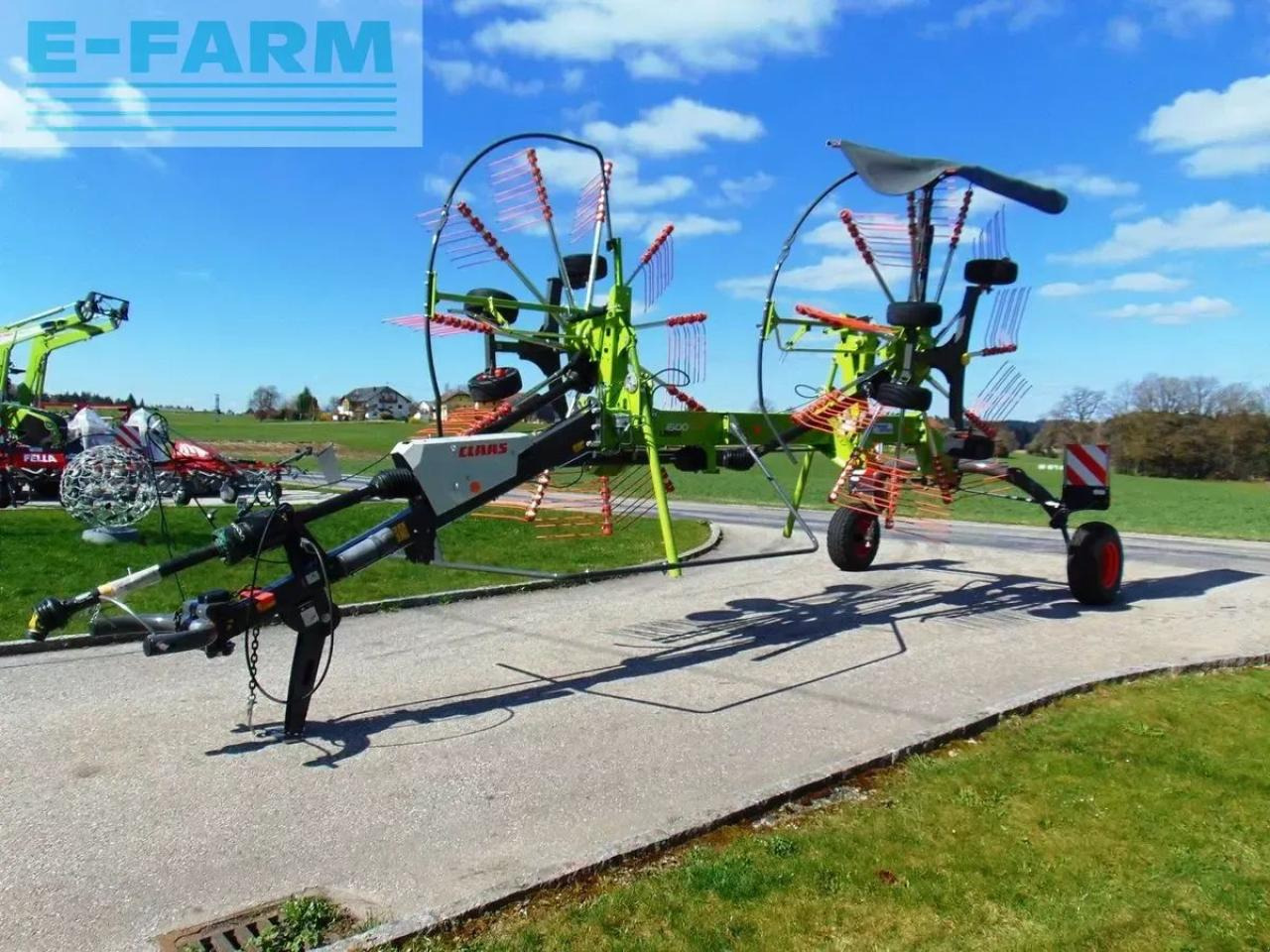 CLAAS liner 1600 - Prevrtač sijena/ Grabulje: slika CLAAS liner 1600 - Prevrtač sijena/ Grabulje CLAAS liner 1600 - Prevrtač sijena/ Grabulje: slika CLAAS liner 1600 - Prevrtač sijena/ Grabulje