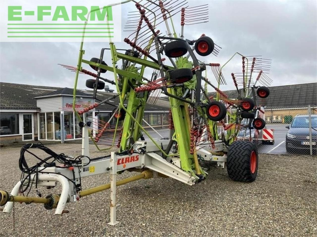 CLAAS liner 3600 hha - Prevrtač sijena/ Grabulje: slika CLAAS liner 3600 hha - Prevrtač sijena/ Grabulje CLAAS liner 3600 hha - Prevrtač sijena/ Grabulje: slika CLAAS liner 3600 hha - Prevrtač sijena/ Grabulje