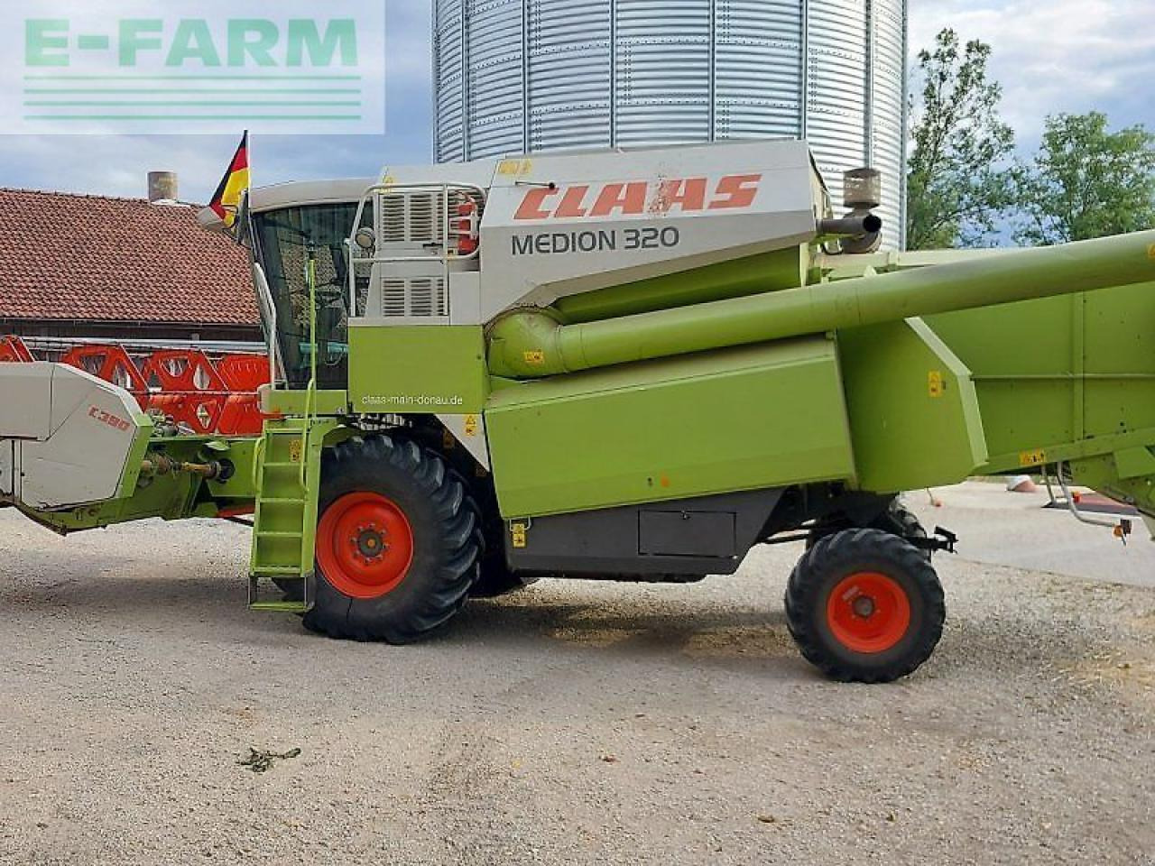 CLAAS medion 310 - Kombajn za žetvu: slika CLAAS medion 310 - Kombajn za žetvu CLAAS medion 310 - Kombajn za žetvu: slika CLAAS medion 310 - Kombajn za žetvu
