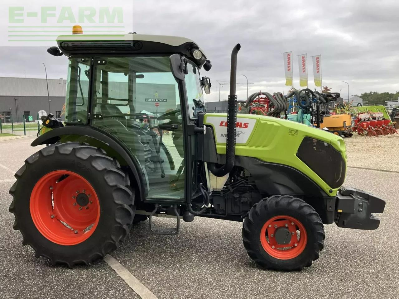 CLAAS nexos 220 vl VL - Traktor: slika CLAAS nexos 220 vl VL - Traktor CLAAS nexos 220 vl VL - Traktor: slika CLAAS nexos 220 vl VL - Traktor