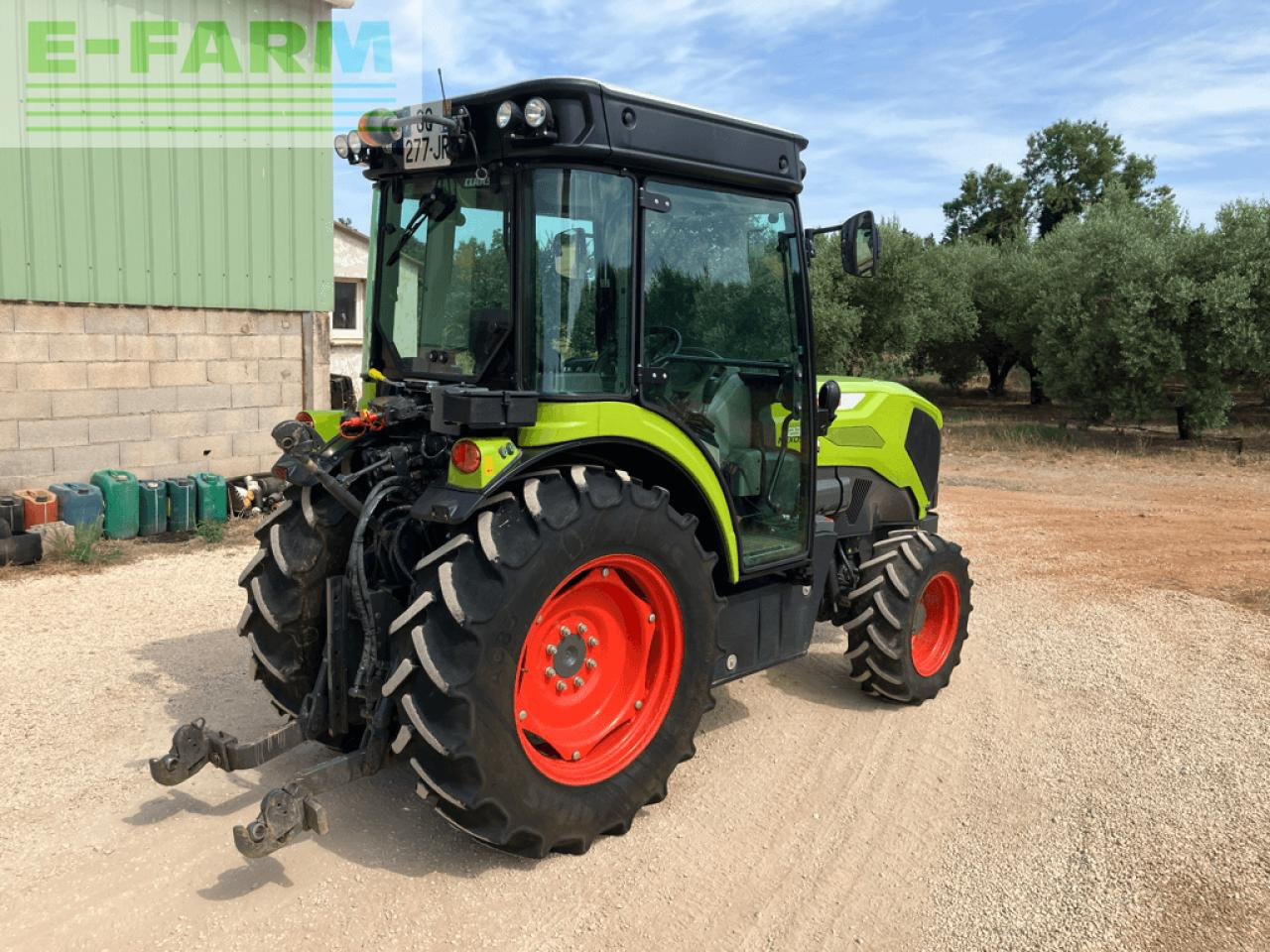 CLAAS nexos 230 m - Traktor: slika CLAAS nexos 230 m - Traktor CLAAS nexos 230 m - Traktor: slika CLAAS nexos 230 m - Traktor