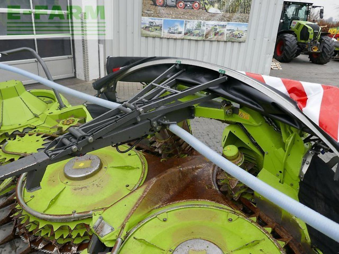 Priključak za silažni kombajn CLAAS orbis 750 transportsystem: slika Priključak za silažni kombajn CLAAS orbis 750 transportsystem