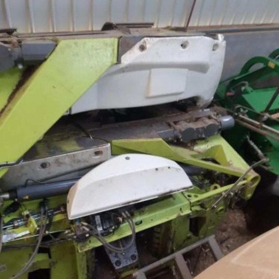 Priključak za silažni kombajn CLAAS orbis750ac3t: slika Priključak za silažni kombajn CLAAS orbis750ac3t