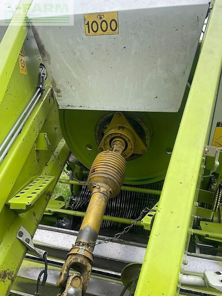CLAAS quadrant 2200 rc - Kvadratna balirka: slika CLAAS quadrant 2200 rc - Kvadratna balirka CLAAS quadrant 2200 rc - Kvadratna balirka: slika CLAAS quadrant 2200 rc - Kvadratna balirka