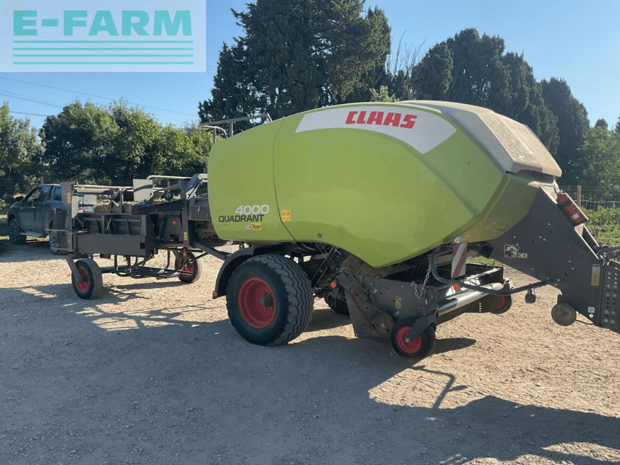 CLAAS quadrant 4000 - Kvadratna balirka: slika CLAAS quadrant 4000 - Kvadratna balirka CLAAS quadrant 4000 - Kvadratna balirka: slika CLAAS quadrant 4000 - Kvadratna balirka