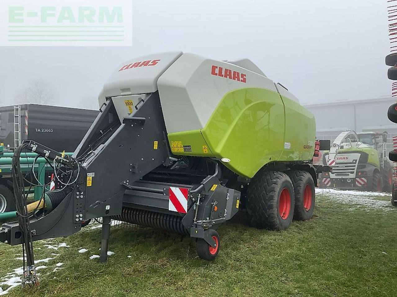 CLAAS quadrant 5300 fc - Kvadratna balirka: slika CLAAS quadrant 5300 fc - Kvadratna balirka CLAAS quadrant 5300 fc - Kvadratna balirka: slika CLAAS quadrant 5300 fc - Kvadratna balirka