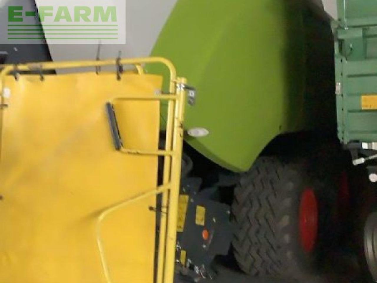 CLAAS quadrant 5300 fc t - Kvadratna balirka: slika CLAAS quadrant 5300 fc t - Kvadratna balirka CLAAS quadrant 5300 fc t - Kvadratna balirka: slika CLAAS quadrant 5300 fc t - Kvadratna balirka