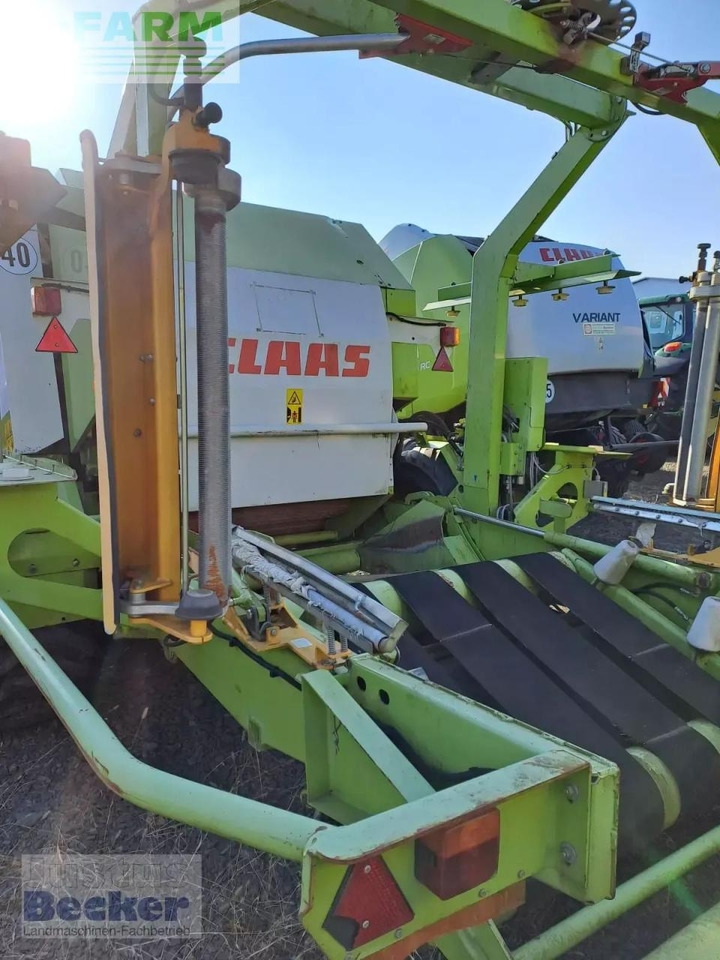 CLAAS rollant 255 rc uniwrap - Kvadratna balirka: slika CLAAS rollant 255 rc uniwrap - Kvadratna balirka CLAAS rollant 255 rc uniwrap - Kvadratna balirka: slika CLAAS rollant 255 rc uniwrap - Kvadratna balirka