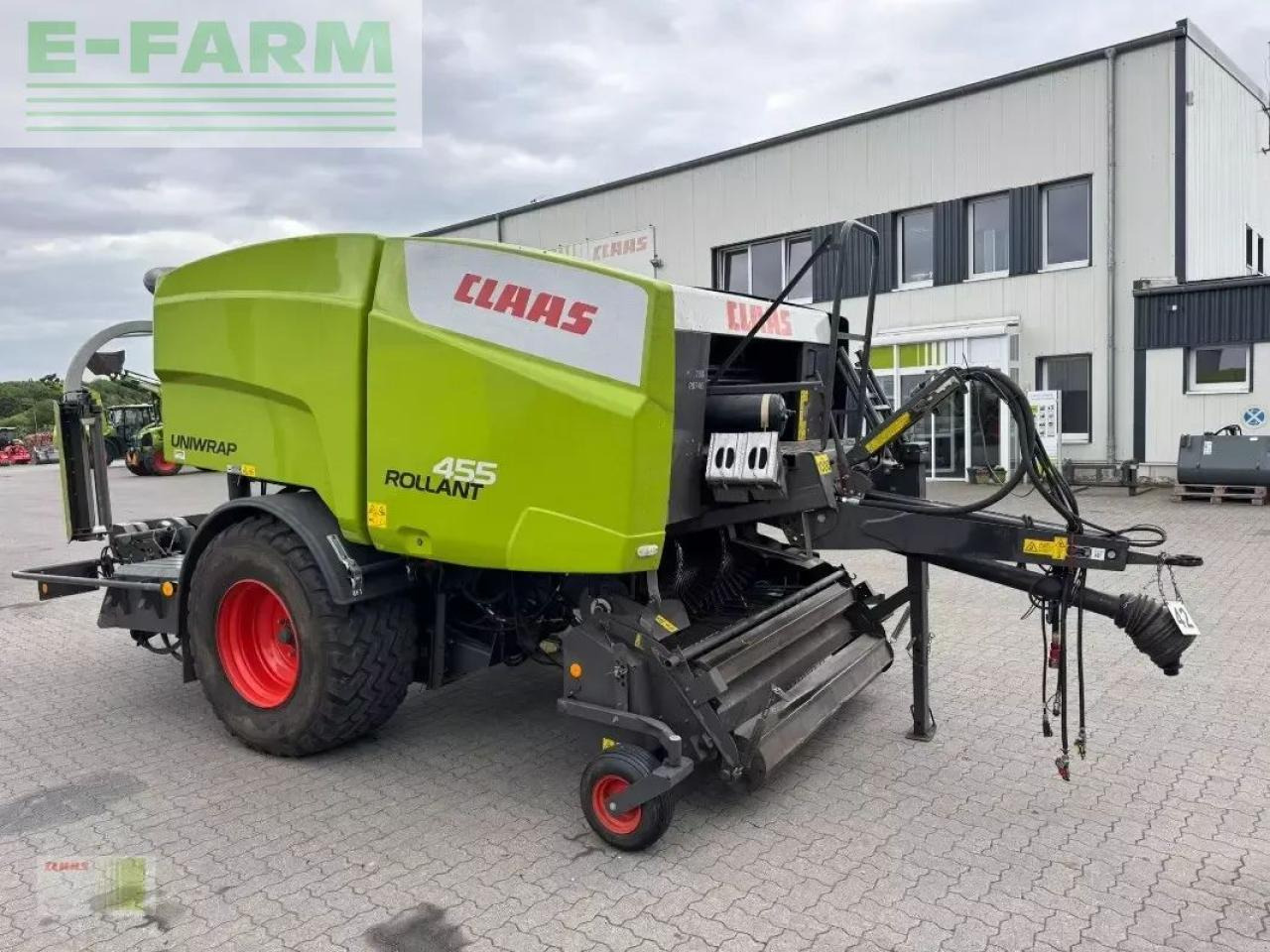 CLAAS rollant 455 rc uniwrap - Kvadratna balirka: slika CLAAS rollant 455 rc uniwrap - Kvadratna balirka CLAAS rollant 455 rc uniwrap - Kvadratna balirka: slika CLAAS rollant 455 rc uniwrap - Kvadratna balirka
