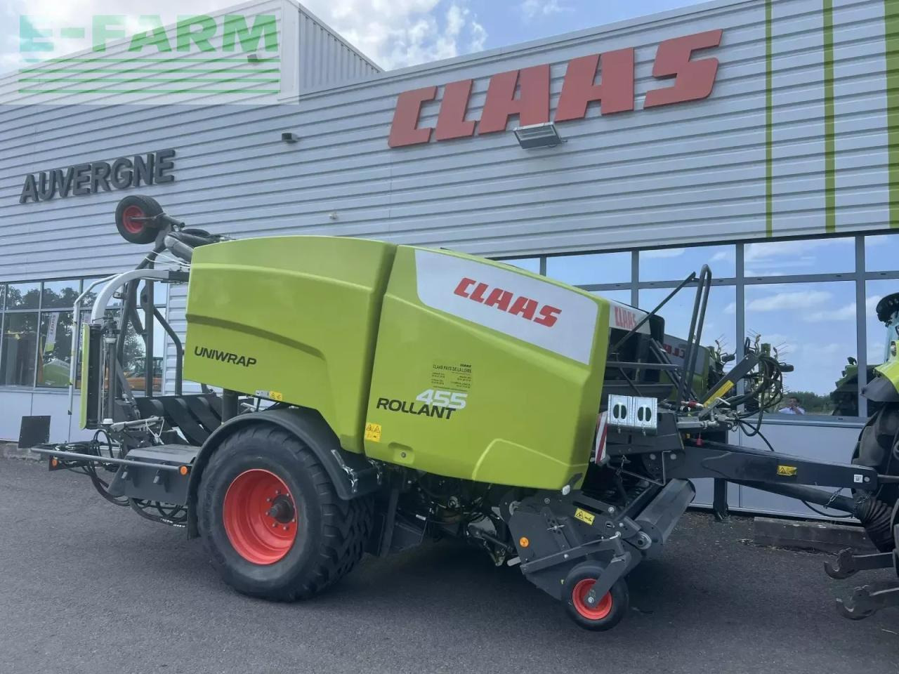 CLAAS rollant 455 rc uniwrap - Kvadratna balirka: slika CLAAS rollant 455 rc uniwrap - Kvadratna balirka CLAAS rollant 455 rc uniwrap - Kvadratna balirka: slika CLAAS rollant 455 rc uniwrap - Kvadratna balirka