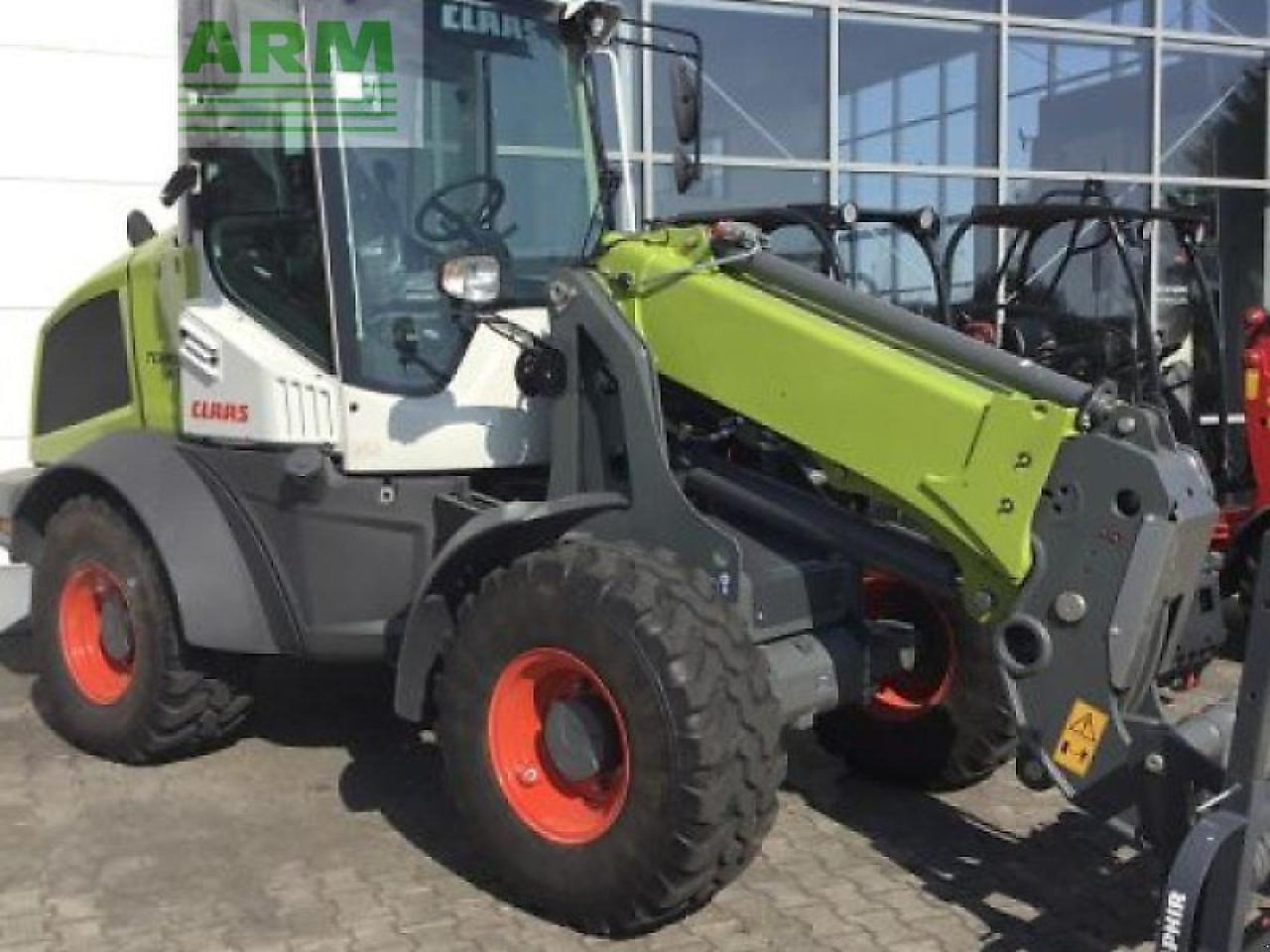 CLAAS torion 738 t sinus radlader - Utovarivač na kotačima: slika CLAAS torion 738 t sinus radlader - Utovarivač na kotačima CLAAS torion 738 t sinus radlader - Utovarivač na kotačima: slika CLAAS torion 738 t sinus radlader - Utovarivač na kotačima
