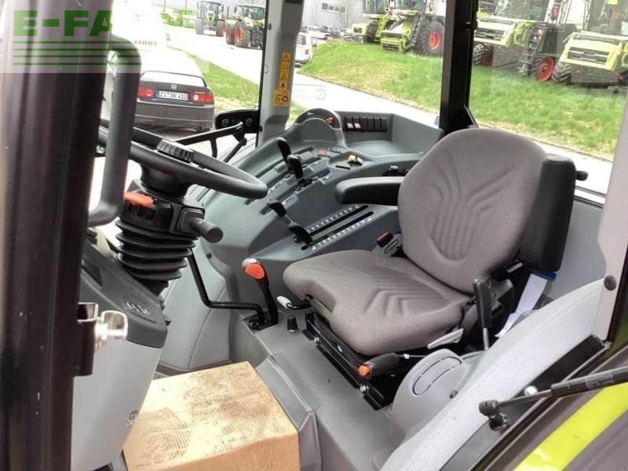 CLAAS traktor elios 210 kabine adva. - Traktor: slika CLAAS traktor elios 210 kabine adva. - Traktor CLAAS traktor elios 210 kabine adva. - Traktor: slika CLAAS traktor elios 210 kabine adva. - Traktor