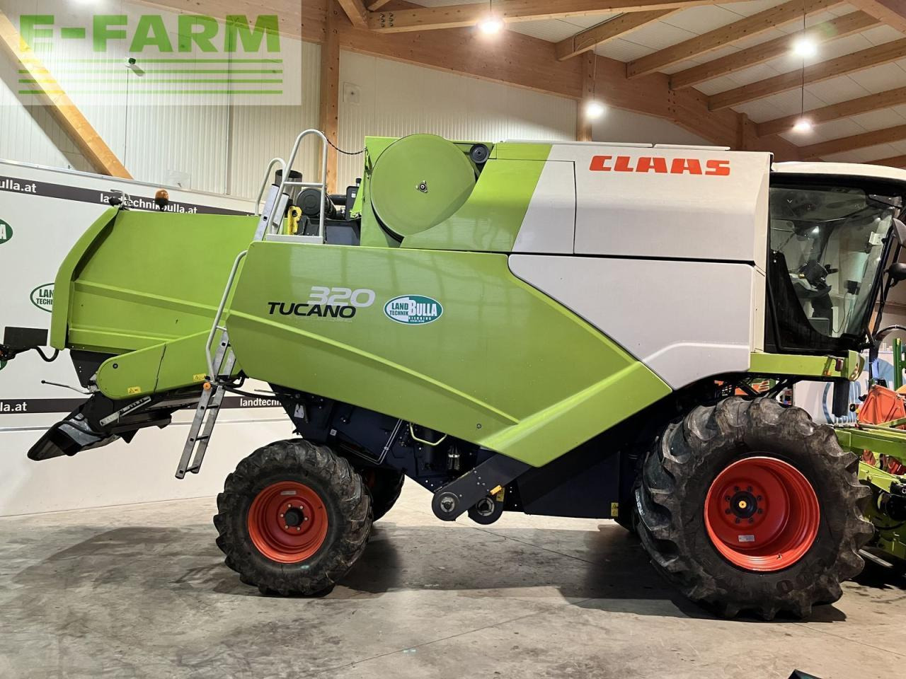 CLAAS tucano 320 - Kombajn za žetvu: slika CLAAS tucano 320 - Kombajn za žetvu CLAAS tucano 320 - Kombajn za žetvu: slika CLAAS tucano 320 - Kombajn za žetvu