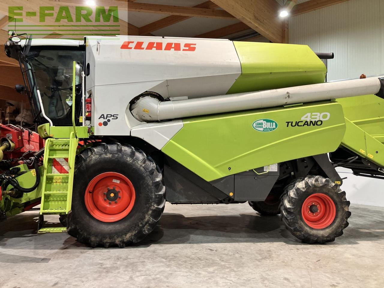 CLAAS tucano 430 - Kombajn za žetvu: slika CLAAS tucano 430 - Kombajn za žetvu CLAAS tucano 430 - Kombajn za žetvu: slika CLAAS tucano 430 - Kombajn za žetvu