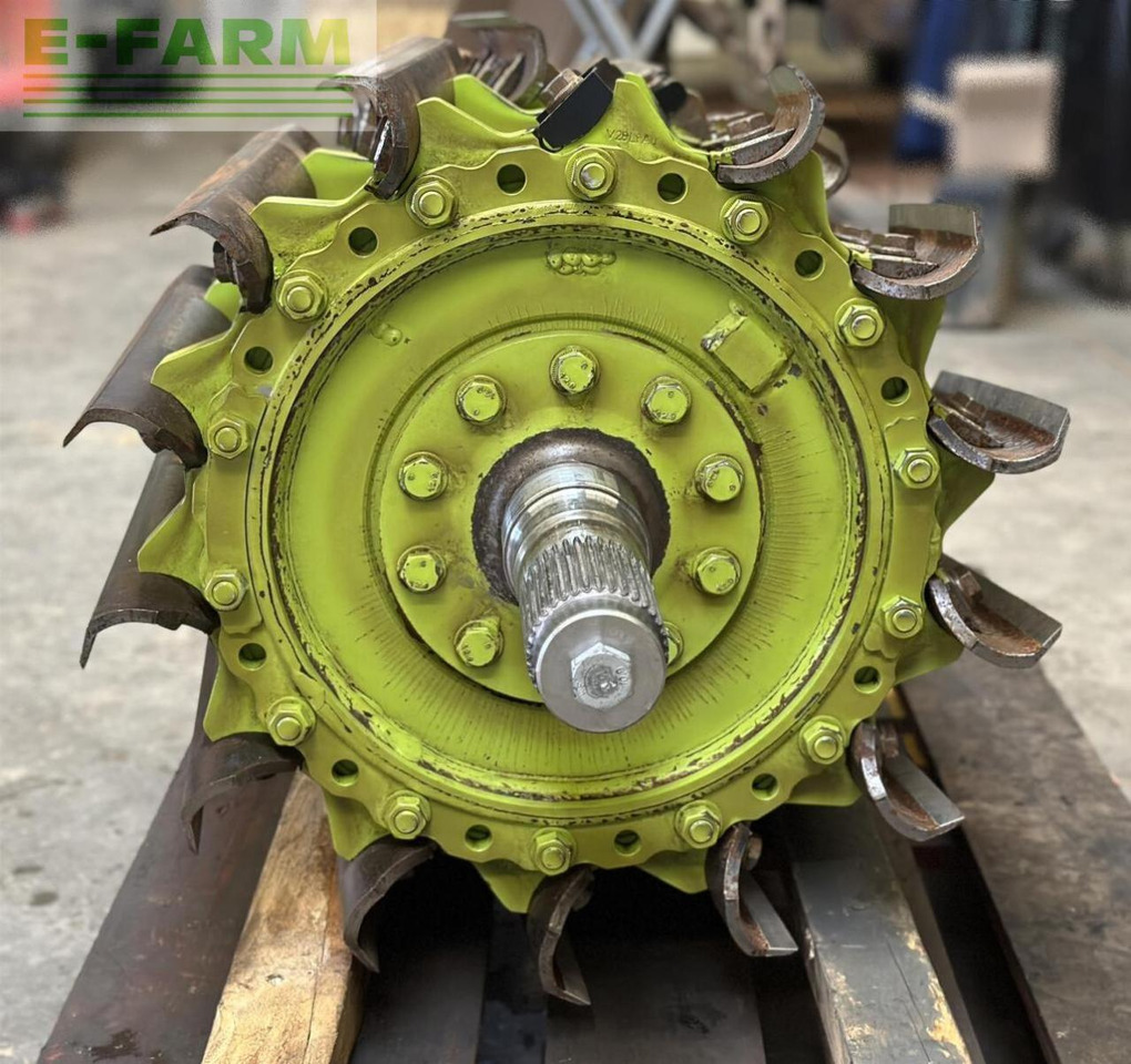 CLAAS v-max 28 messertrommel jaguar 497 - 502 - Priključak za silažni kombajn: slika CLAAS v-max 28 messertrommel jaguar 497 - 502 - Priključak za silažni kombajn CLAAS v-max 28 messertrommel jaguar 497 - 502 - Priključak za silažni kombajn: slika CLAAS v-max 28 messertrommel jaguar 497 - 502 - Priključak za silažni kombajn