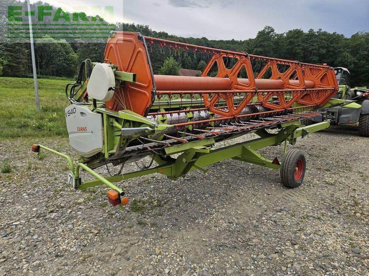 CLAAS v540 vario + transportwagen - Heder za kombajn: slika CLAAS v540 vario + transportwagen - Heder za kombajn CLAAS v540 vario + transportwagen - Heder za kombajn: slika CLAAS v540 vario + transportwagen - Heder za kombajn