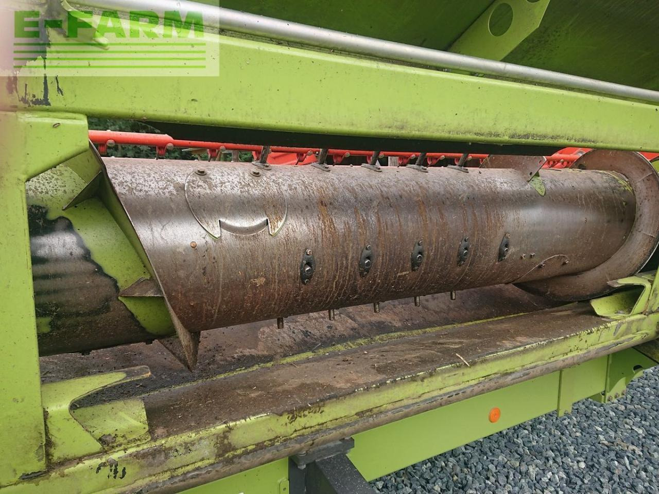 CLAAS v600 vario + raps - Heder za kombajn: slika CLAAS v600 vario + raps - Heder za kombajn CLAAS v600 vario + raps - Heder za kombajn: slika CLAAS v600 vario + raps - Heder za kombajn