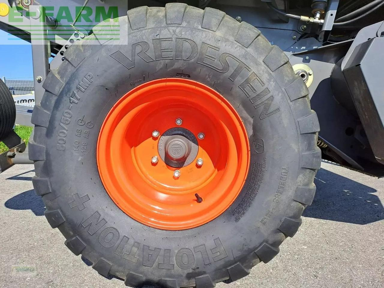 Kvadratna balirka CLAAS variant 385 rc - gebrauchte rundballenpresse: slika Kvadratna balirka CLAAS variant 385 rc - gebrauchte rundballenpresse Kvadratna balirka CLAAS variant 385 rc - gebrauchte rundballenpresse: slika Kvadratna balirka CLAAS variant 385 rc - gebrauchte rundballenpresse