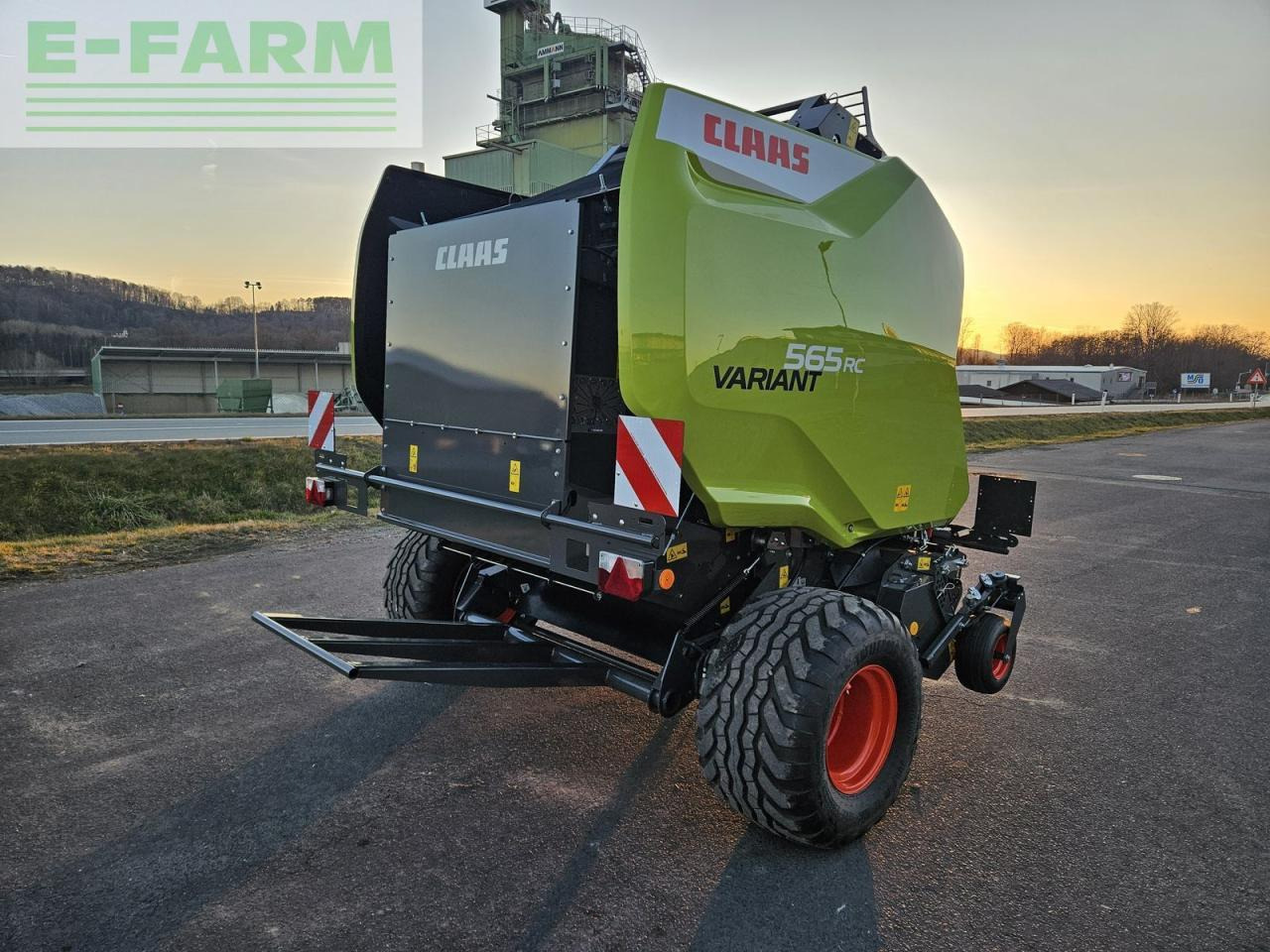 CLAAS variant 565rc - Kvadratna balirka: slika CLAAS variant 565rc - Kvadratna balirka CLAAS variant 565rc - Kvadratna balirka: slika CLAAS variant 565rc - Kvadratna balirka
