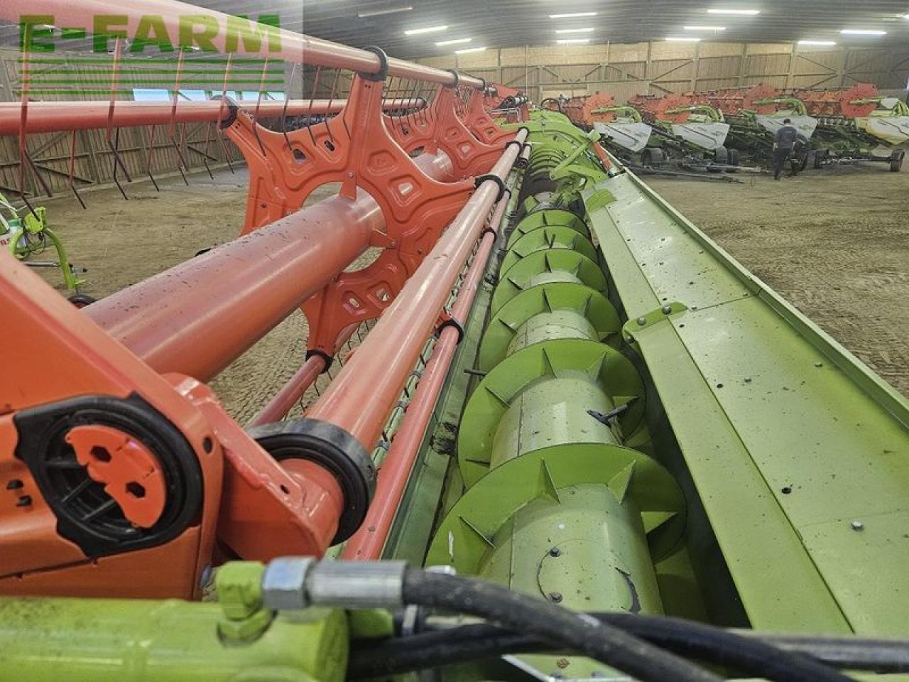 CLAAS vario 1080 + rapstrenner + transportwagen - Heder za kombajn: slika CLAAS vario 1080 + rapstrenner + transportwagen - Heder za kombajn CLAAS vario 1080 + rapstrenner + transportwagen - Heder za kombajn: slika CLAAS vario 1080 + rapstrenner + transportwagen - Heder za kombajn