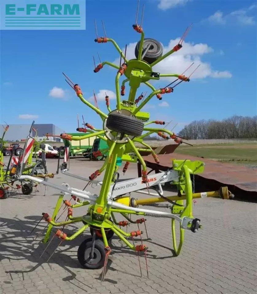 CLAAS volto 800 - Prevrtač sijena/ Grabulje: slika CLAAS volto 800 - Prevrtač sijena/ Grabulje CLAAS volto 800 - Prevrtač sijena/ Grabulje: slika CLAAS volto 800 - Prevrtač sijena/ Grabulje