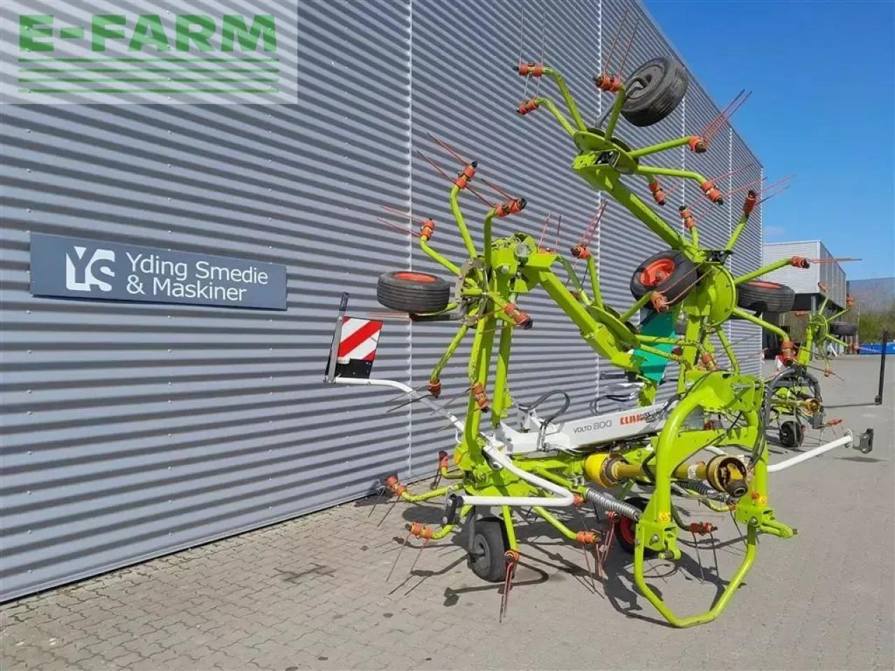 CLAAS volto 800 - Prevrtač sijena/ Grabulje: slika CLAAS volto 800 - Prevrtač sijena/ Grabulje CLAAS volto 800 - Prevrtač sijena/ Grabulje: slika CLAAS volto 800 - Prevrtač sijena/ Grabulje