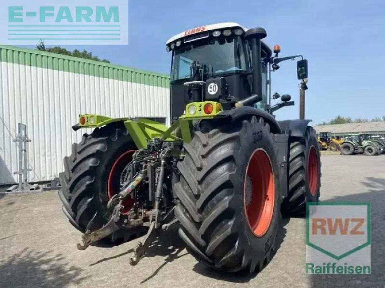 CLAAS xerion 3300 trac vc TRAC VC - Traktor: slika CLAAS xerion 3300 trac vc TRAC VC - Traktor CLAAS xerion 3300 trac vc TRAC VC - Traktor: slika CLAAS xerion 3300 trac vc TRAC VC - Traktor