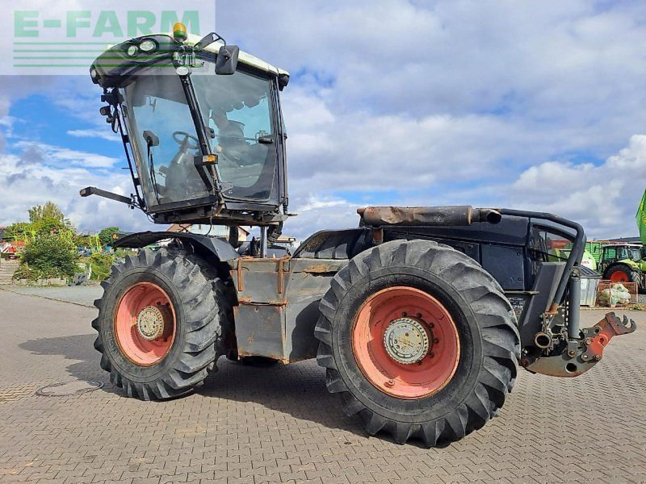 CLAAS xerion 3300 trac vc TRAC VC - Traktor: slika CLAAS xerion 3300 trac vc TRAC VC - Traktor CLAAS xerion 3300 trac vc TRAC VC - Traktor: slika CLAAS xerion 3300 trac vc TRAC VC - Traktor