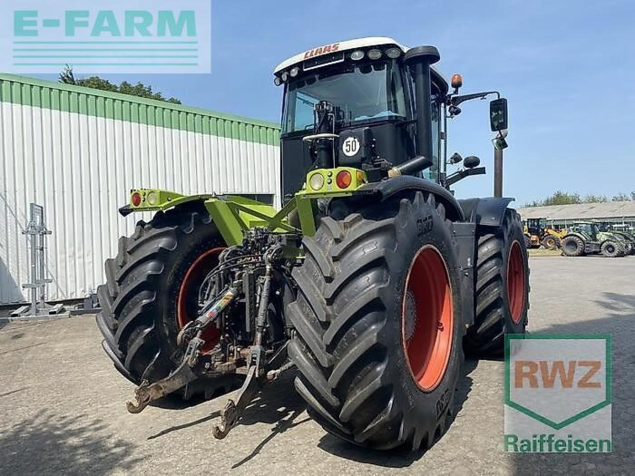 CLAAS xerion 3300 trac vc TRAC VC - Traktor: slika CLAAS xerion 3300 trac vc TRAC VC - Traktor CLAAS xerion 3300 trac vc TRAC VC - Traktor: slika CLAAS xerion 3300 trac vc TRAC VC - Traktor