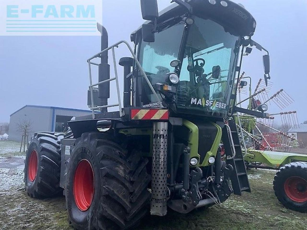 CLAAS xerion 3800 saddle trac SADDLE TRAC - Traktor: slika CLAAS xerion 3800 saddle trac SADDLE TRAC - Traktor CLAAS xerion 3800 saddle trac SADDLE TRAC - Traktor: slika CLAAS xerion 3800 saddle trac SADDLE TRAC - Traktor
